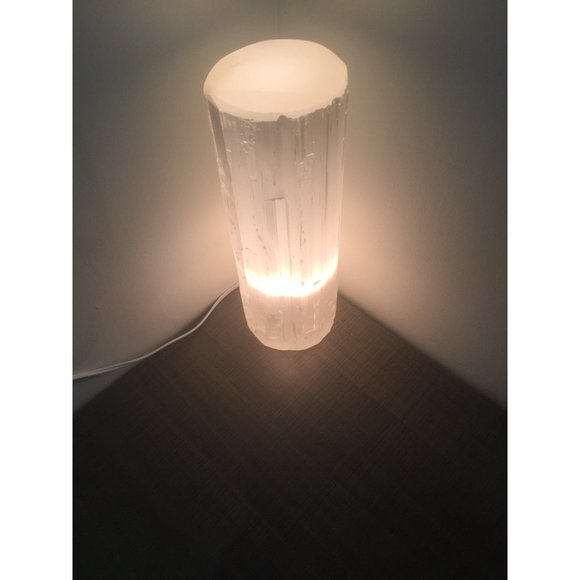 Selenite Flat Top Lamp - Picture 5 of 6